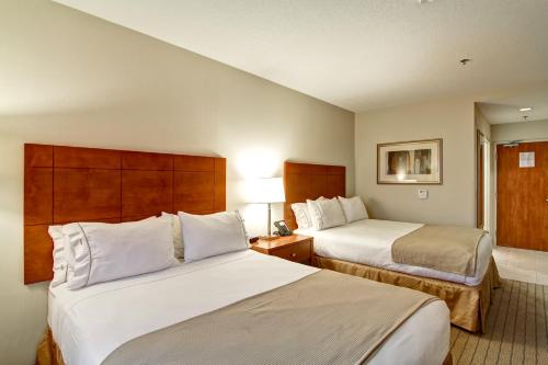 holiday inn express and suites guelph
