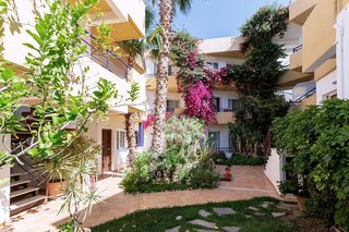 faedra beach hotel