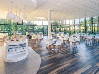 Mercure Poitiers Site Du Futuroscope Hotel,Chasseneuil-Du-Poitou>>Avanton,4 star