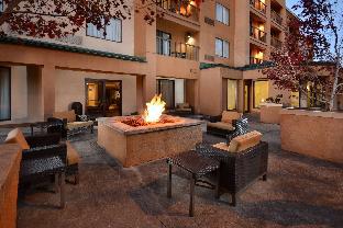 courtyard by marriott beckley