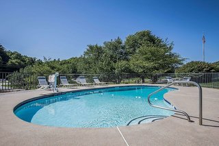 Quality Inn & Suites Mt Chalet,Georgia>>Clayton,3 star