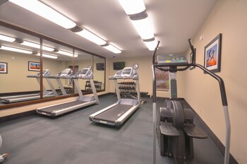 holiday inn express fayetteville univ of ar area by ihg