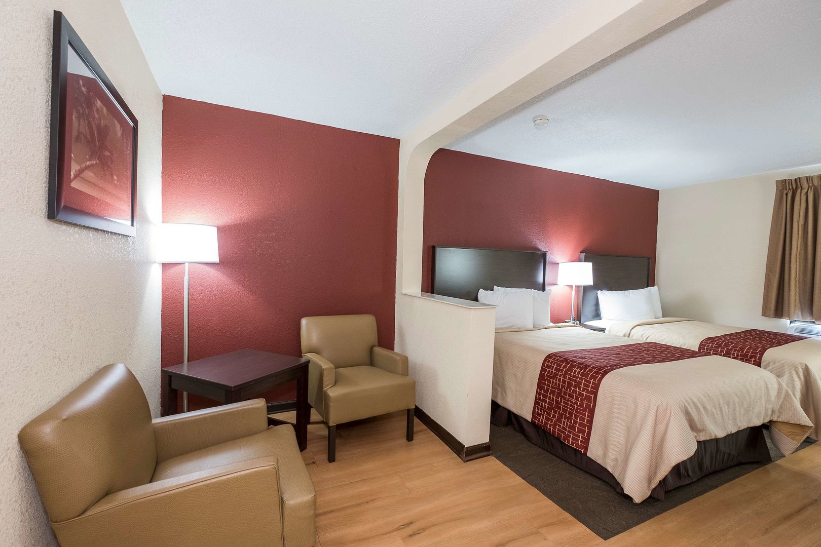 red roof inn plus and suites opelika