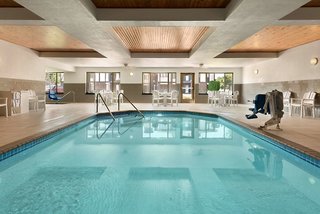 Country Inn & Suites By Radisson, St. Cloud West, Mn,Minnesota>>Collegeville,3 star