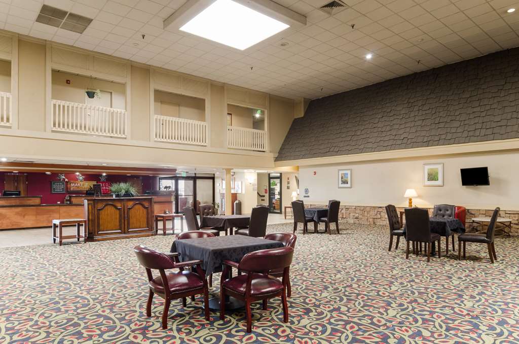 red lion hotel and conference center cheyenne
