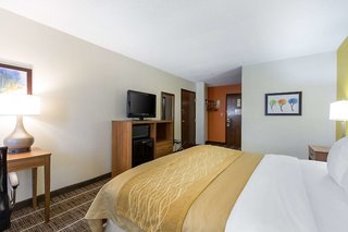 Quality Inn Stephens City - Winchester South,Summit Point>>Stephens City,3 star