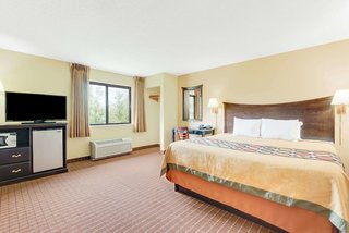 super 8 by wyndham kutztown allentown area