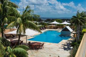 Oaks The Entrance Waterfront Suites,Near Blue Bay Beach,4 star