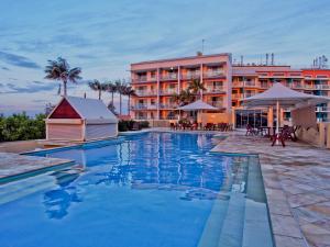 oaks the entrance waterfront suites