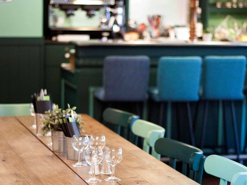 ibis nantes saint herblain