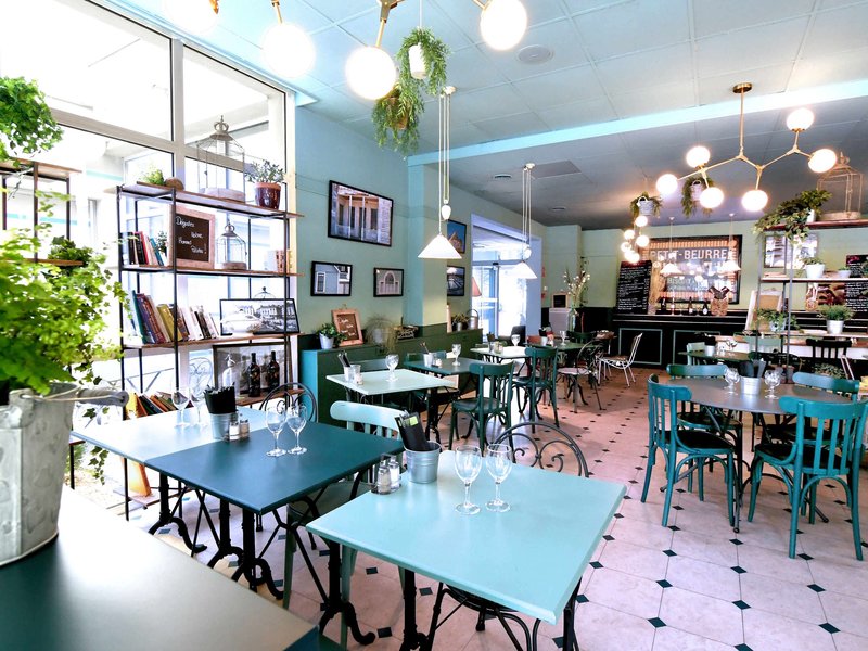 ibis nantes saint herblain