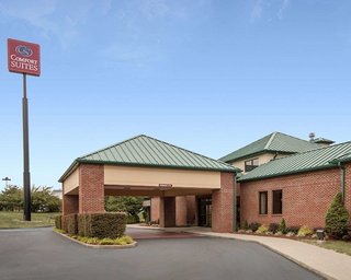 Comfort Suites Parkersburg South,Mineralwells>>Mineral County,3 star