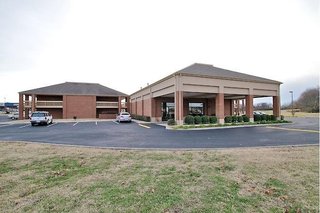 Springfield Inn Tn,Springfield>>Nashville,2 star