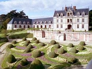 Chateau De La Bourdaisiere,Loire Valley>>Indre-Et-Loire,3 star