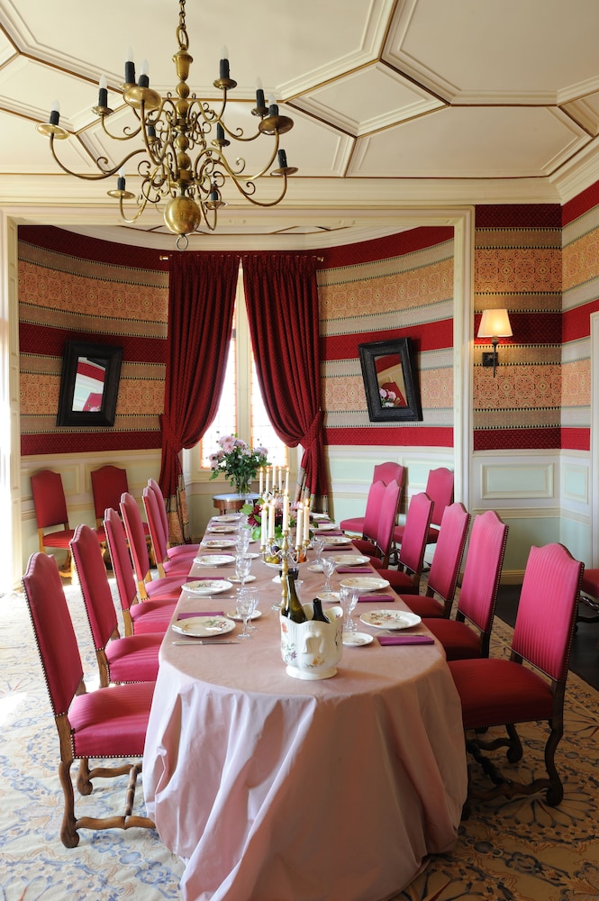 chateau de la bourdaisiere