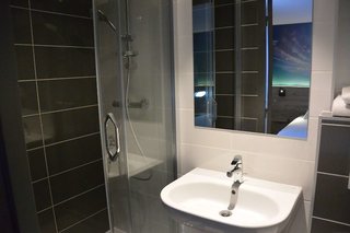Kyriad Direct Tours Sud - Chambray Les Tours,Chambray-Les-Tours>>Azay-Le-Rideau,2 star