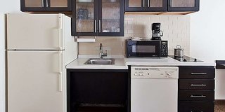 Sonesta Simply Suites Huntsville Research Park,Madison>>Huntsville,2 star