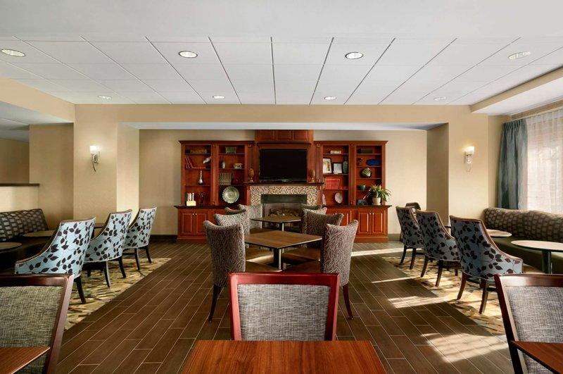 hampton inn madison huntsville airport