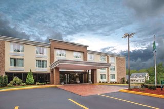 La Quinta Inn & Suites By Wyndham Sturbridge,Palmer>>Fiskdale,3 star