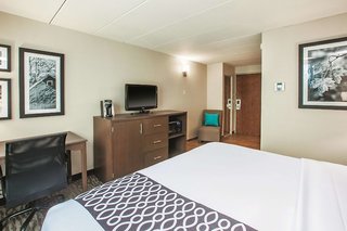 la quinta inn and suites by wyndham sturbridge