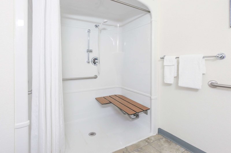 super 8 by wyndham sault ste marie