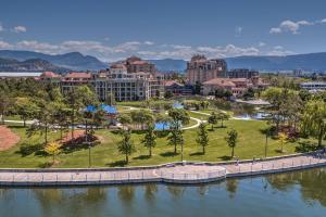 Delta Hotels By Marriott Grand Okanagan Resort,Kelowna>>British Columbia,4 star