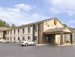 Super 8 By Wyndham East Moline,East Moline>>Carbon Cliff,2 star