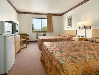 Super 8 By Wyndham East Moline,East Moline>>Carbon Cliff,2 star