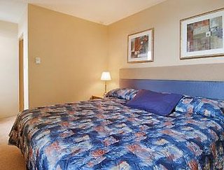 Super 8 By Wyndham Thunder Bay,Thunder Bay>>Ontario,2 star