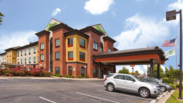 holiday inn express and suites olive branch by ihg