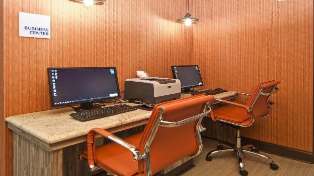 holiday inn express and suites olive branch by ihg