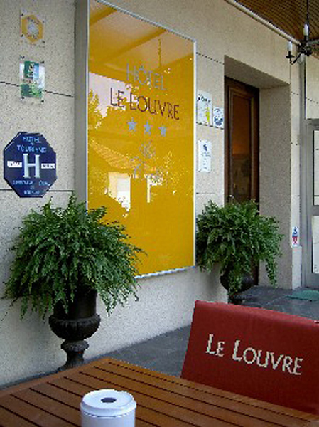 le louvre hotel