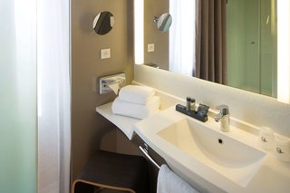 Hotel Oceania Le Jura Dijon,Chalon-Sur-Saone>>Burgundy,4 star