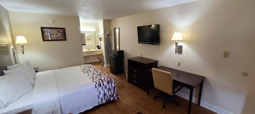 Red Roof Inn Tifton,Near Georgia Museum Of Agriculture And Historic Village,2 star