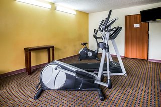 rodeway inn and suites