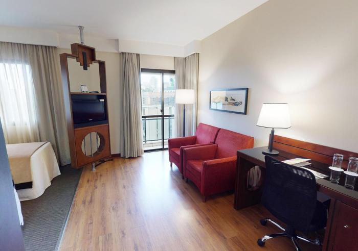 estanplaza funchal faria lima