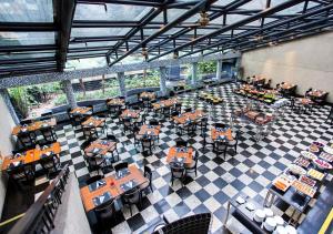 estanplaza funchal faria lima