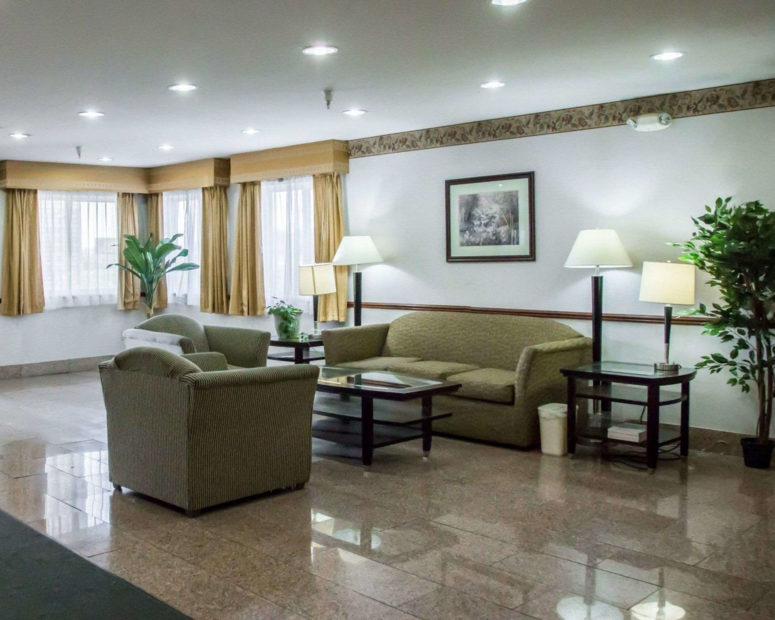 quality inn and suites loves park near rockford
