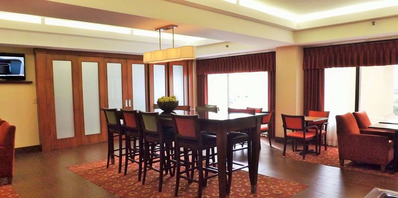 hampton inn lexington georgetown