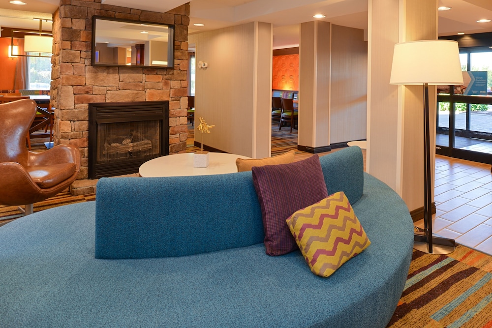 fairfield inn and suites by marriott lexington georgetown