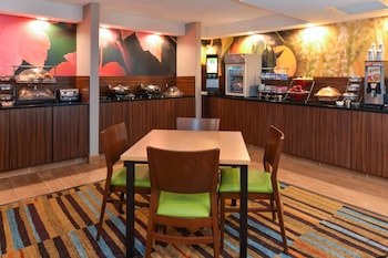 fairfield inn and suites by marriott lexington georgetown