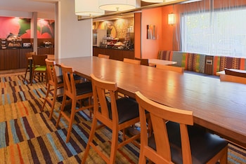fairfield inn and suites by marriott lexington georgetown