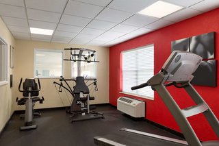 Country Inn & Suites By Radisson, Georgetown, Ky,Near The Pavillion,3 star