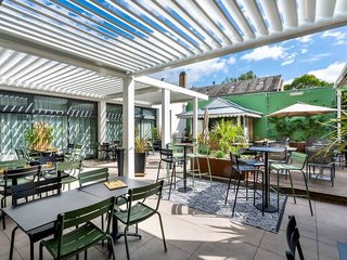 mercure la roche sur yon centre