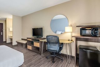 quality inn calvert city paducah east