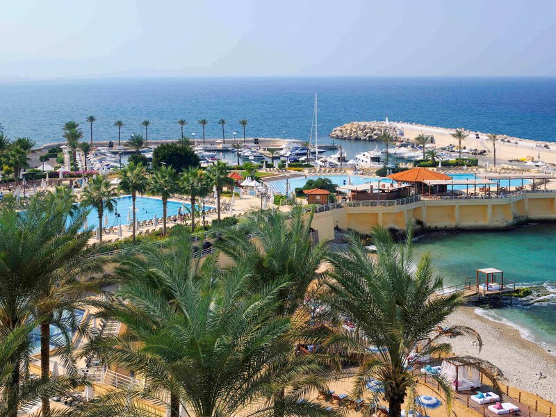 movenpick hotel beirut