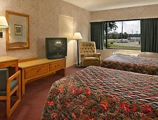 Super 8 By Wyndham Ashland,Burbank>>Ashland,2 star