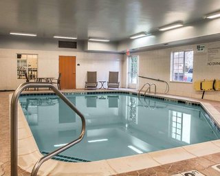 comfort inn and suites