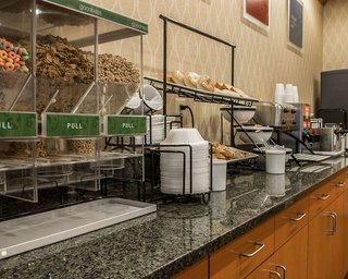 comfort inn and suites