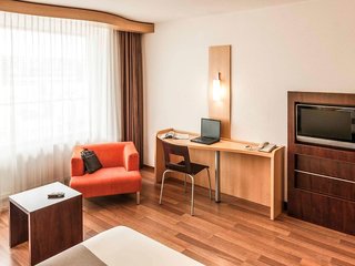 Ibis Styles Den Haag Scheveningen,Scheveningen>>Rotterdam,4 star